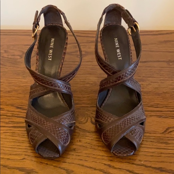 Nine West Open-toed Leather Pumps - Picture 5 of 5